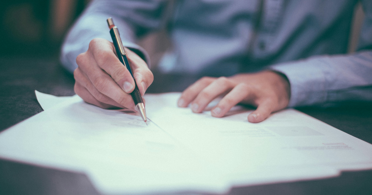 Ispunjavanje papira za prava roditelja